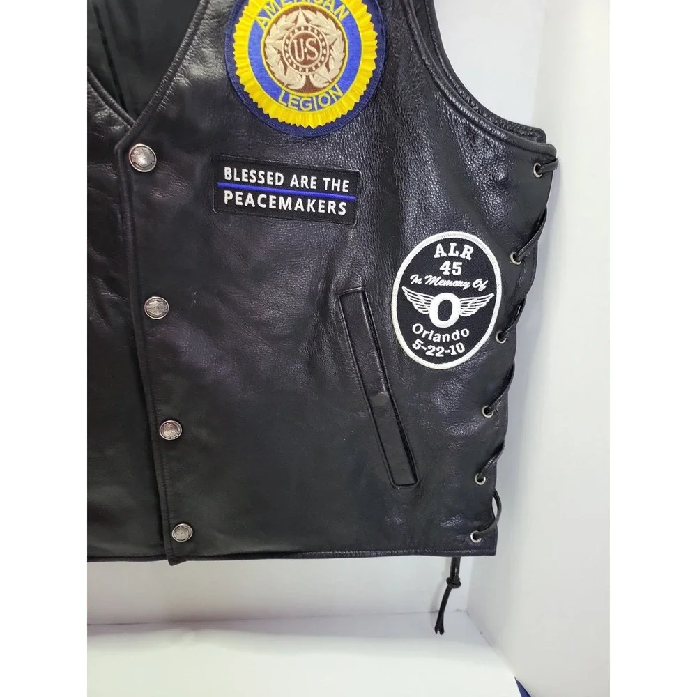 Harley‎ Davidson Black Leather Vest Size Large With Multiple Patches RN # 103819